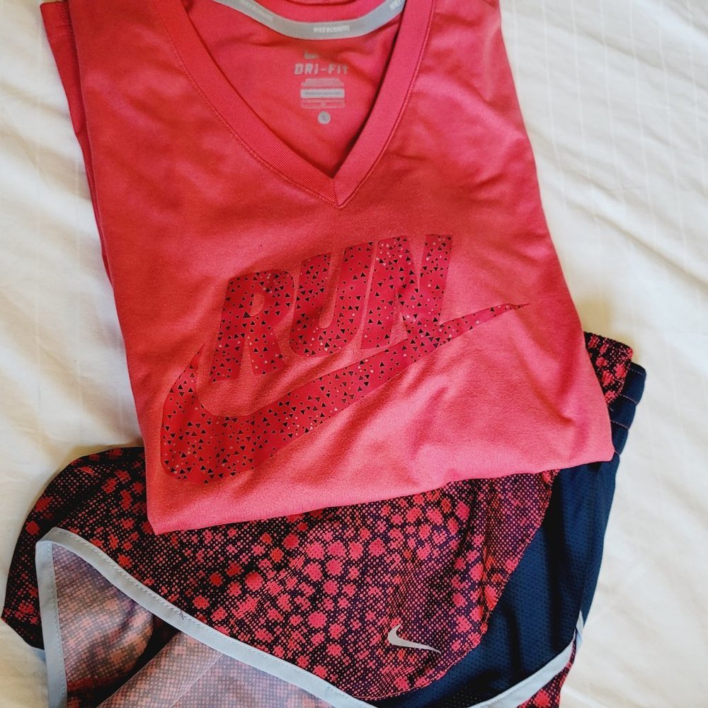 Nike Run Top and Running Shorts Size M/L